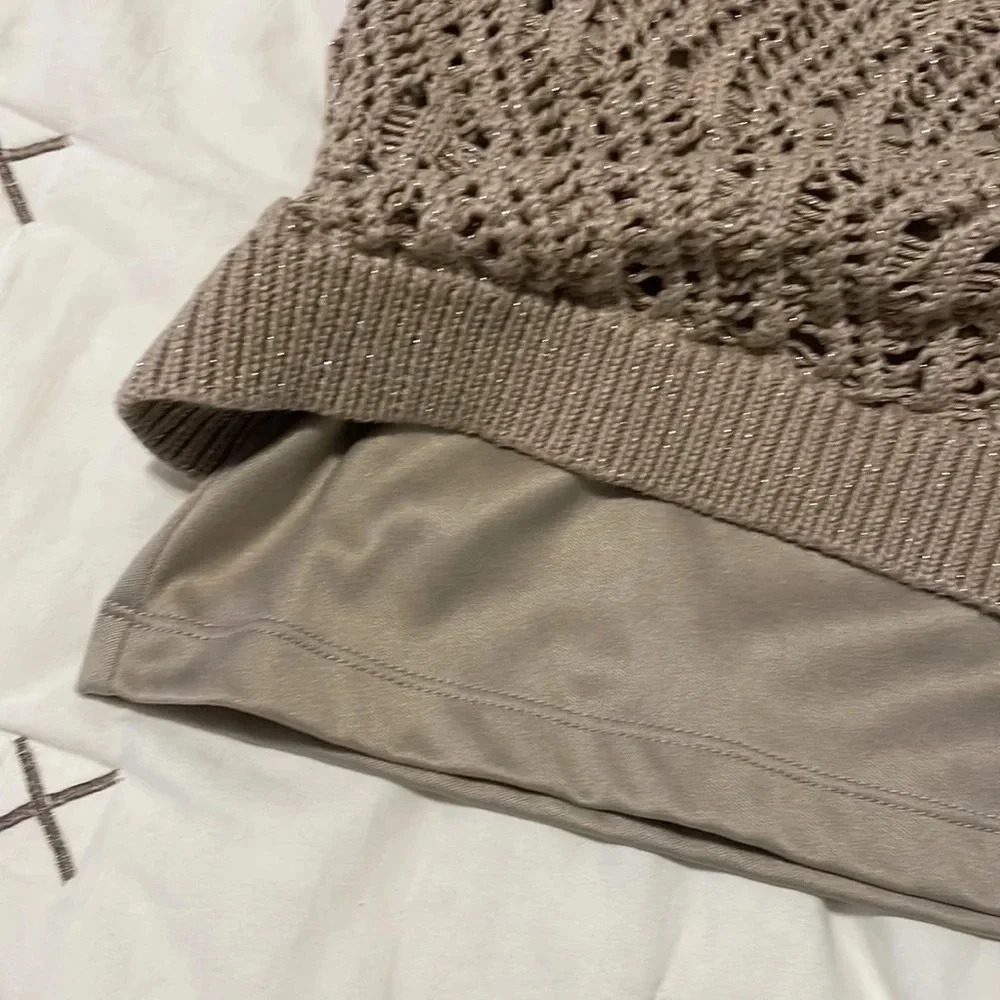 Dana Buchman L knit sweater with tank liner - Picture 4 of 6